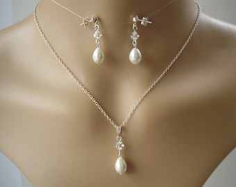 Teardrop Pearl & Austrian Crystal Drop Necklace and Stud Dangle Earrings, Dainty Jewellery Set for Women Brides Weddings Proms