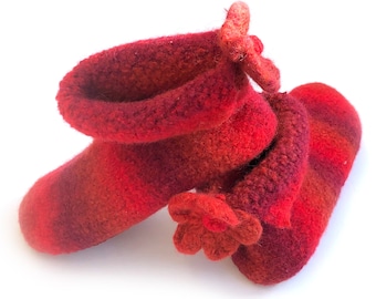 Cheerful felt slippers / boots with a collar made of new wool, size 37 with leather soles - slippers are fun!