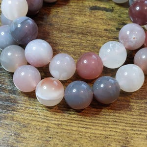 natural yanyuan agate bracelet 12mm beads