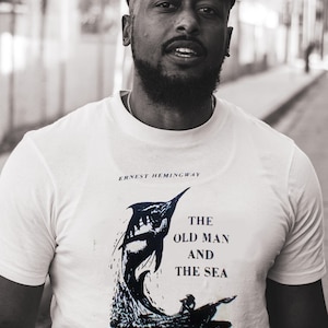 Ernest Hemingway- t-shirt