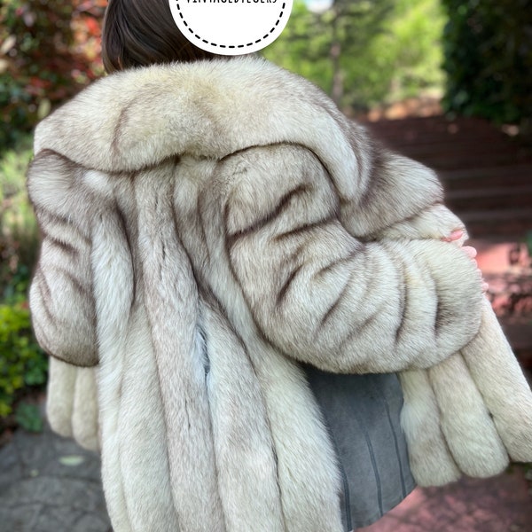 Shop Vintage Fur Coat - Etsy