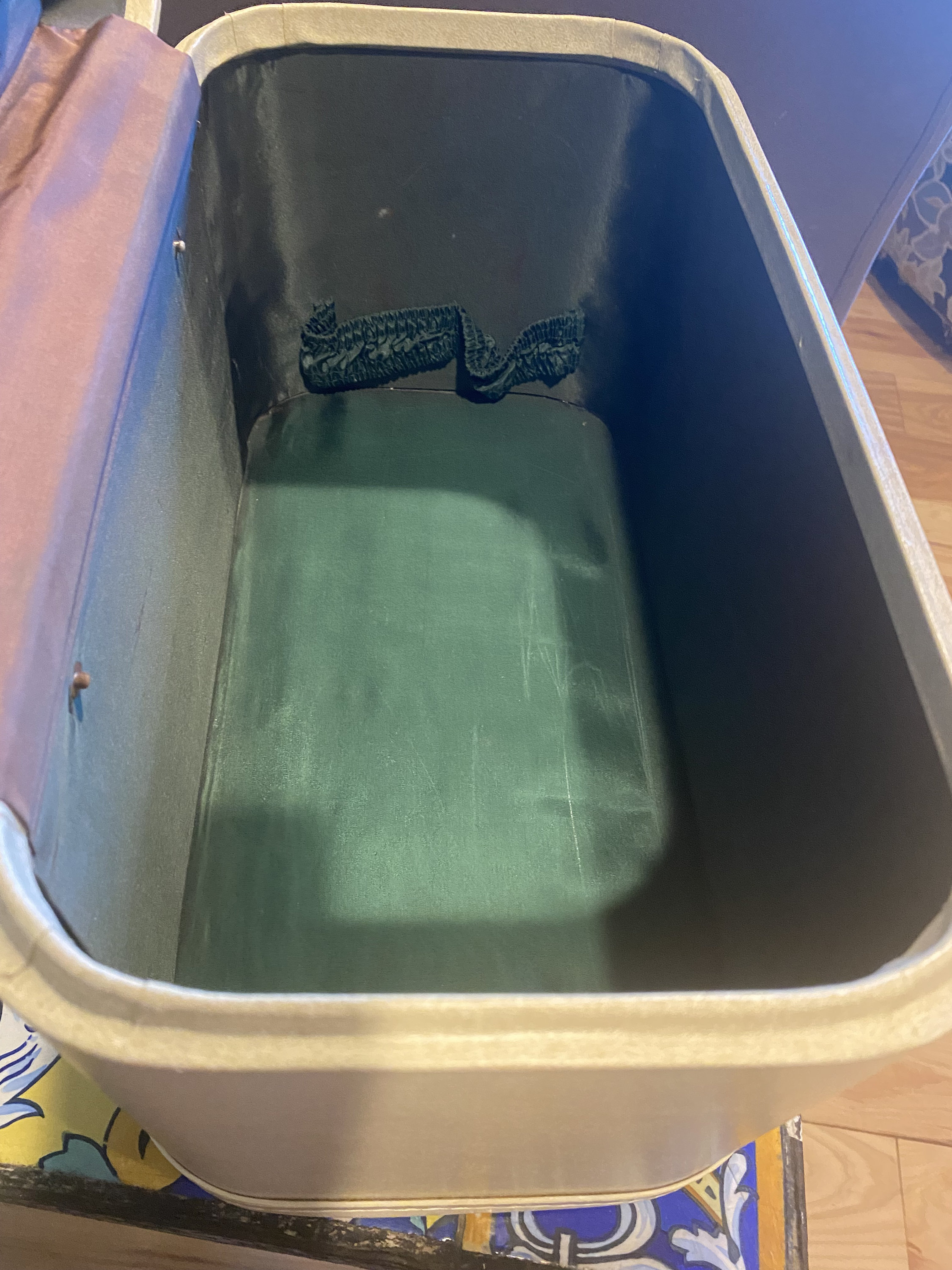 Large Vintage Skyway Train Case Travel Case Cosmetic Case Etsy