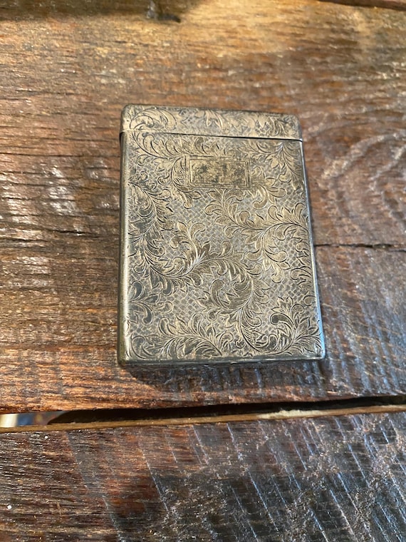 Silver cigarette case art - Gem