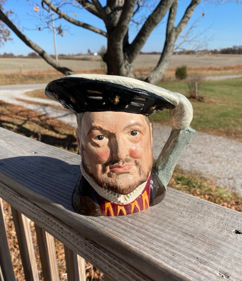 Large Royal Doulton England Henry VIII Toby Jug Pitcher D6642 1975