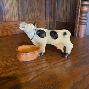 Unique Vintage Chalkware Cow Ashtray &quot;So you think you may have troubles&quot;