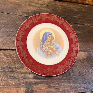 Vintage Virgin Mary Sacred Heart Decorative Plate with Wire Hanging Brackets for Wall Mount- Religious Madonna Decorative Plate- 10 Inches
