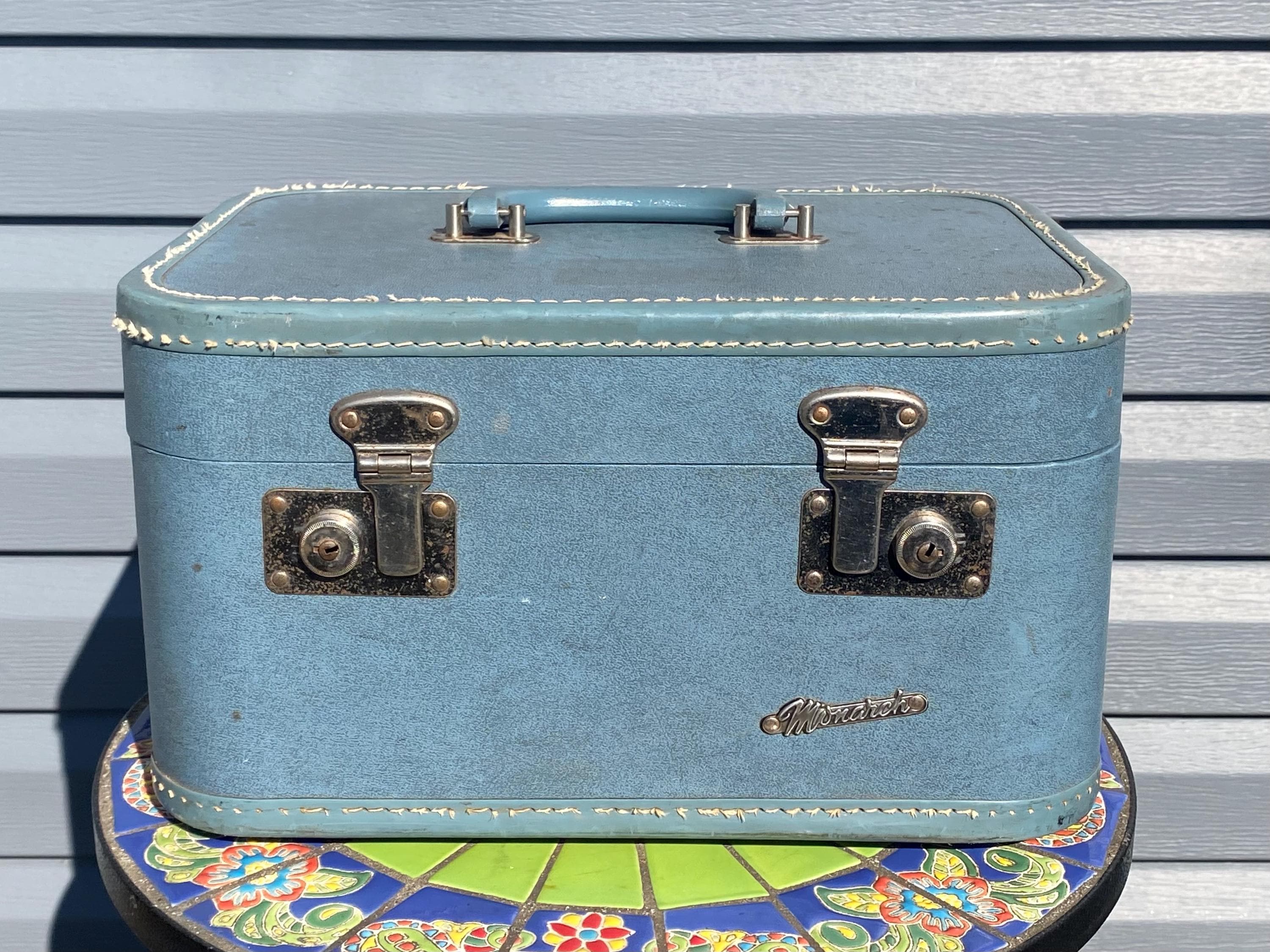 VINTAGE Monarch Luggage Blue Train Case Portable Hand Bag