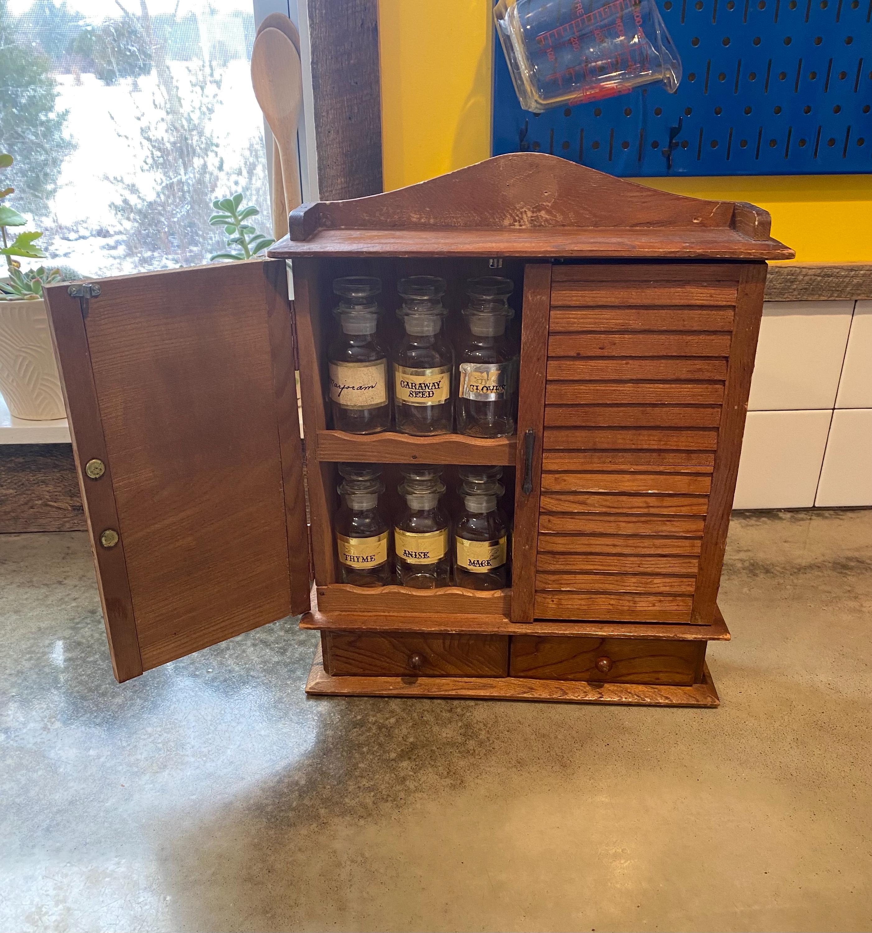 Vintage 12 Jar Wooden Spice Cabinet Spice Rack with Drawers and 12 Glass  Apothecary Spice Jars Bottles- Countertop or Wall Mount Spice Rack