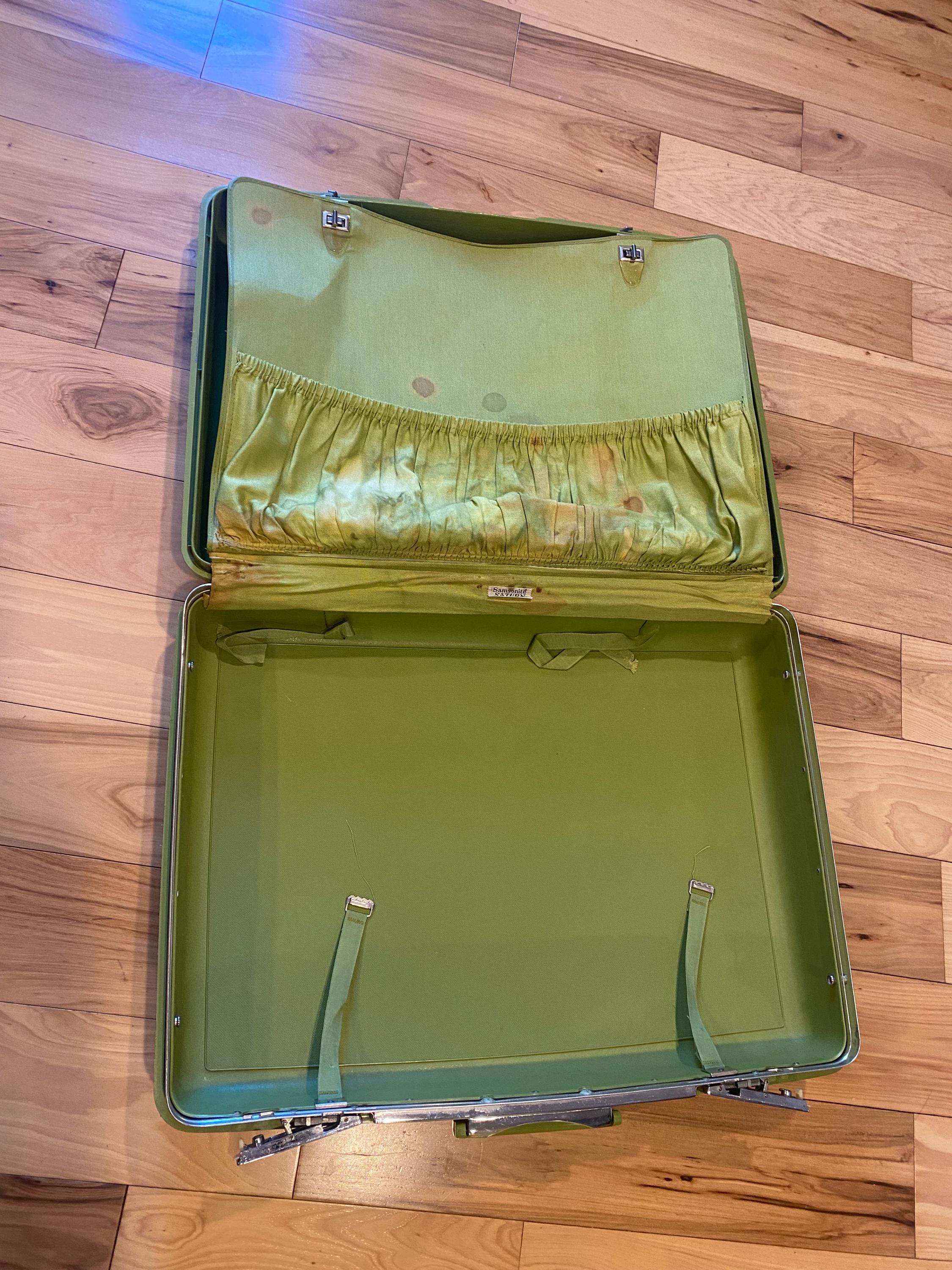 Large Vintage Lime Green Samsonite Saturn Hard Shell Suitcase- 24