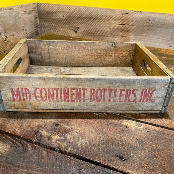 Vintage Wooden Bottle Crate- Mid-Continent Bottlers, Inc. Illinois