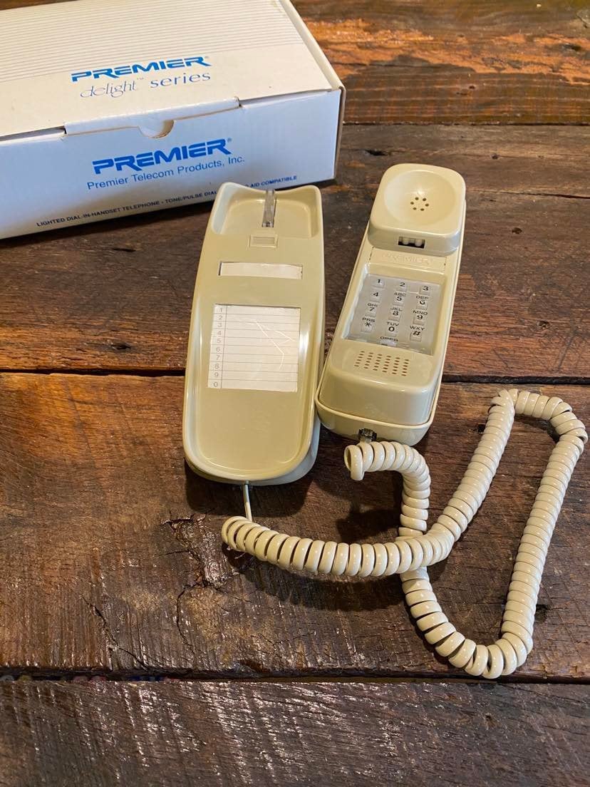 Vintage Analog Phone by Michael Mullan額装 Vintage Maxon Hand Held Communicator 49-H Portable FM Two