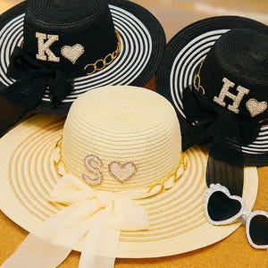 Personalized Bridesmaid Sun Hats with Initial, Custom sun hats, Bridesmaid hats, Bridal party gifts, Bachelorette favors, Bridal hat - strip