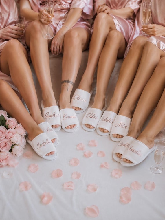 Custom Spa Party Slippers, Bridesmaid slippers, Bachelorette gifts, Slippers with names, Personalized slippers, Bridesmaid proposal -alfr
