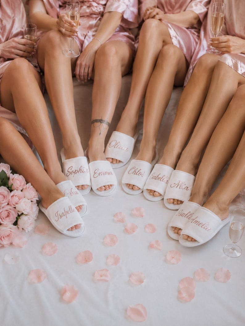 Custom Spa Party Slippers, Bridesmaid slippers, Bachelorette gifts, Slippers with names, Personalized slippers, Bridesmaid proposal