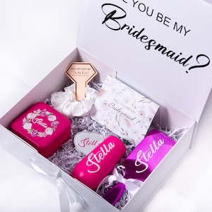 Bridesmaid proposal box, Bridesmaid gifts, Custom gift box, MOH Personalized gift Box, Maid of Honor gift, Bridal Party Box, Bachelorette N1