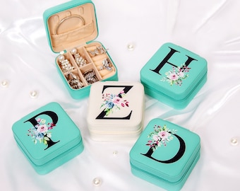 Custom Jewelry boxes with letters, bridesmaids gifts, bachelorettes favors, bridesmaids proposal gifts, hen party gifts, Made To Order