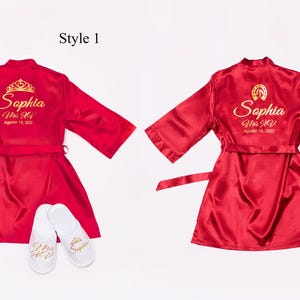 Custom Quinceanera Satin Robe and Slippers Set, Personalized Mis Quince Robe, Quinceañera Getting Ready Outfit, Sweet 15 Birthday Gift