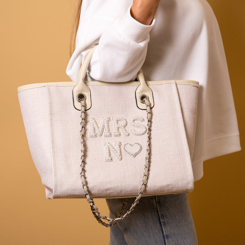 Bride Tote bag, Bridal Gift, Bachelorette bags, Honeymoon beach bag, Customized Bride Bags, Bachelorette totes- chain, pearls, Made To Order image 5