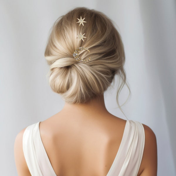 Sparkling celestial moon and star hairpin, celestial hairpin for boho wedding, star and moon haircomb in light gold for celestial bridal