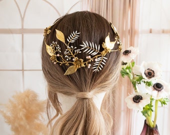 Greek goddess crown with gold and white leaves, Delicate laurel leaves tiara headpiece, Bridal gold  flowers and leaves hair vine.