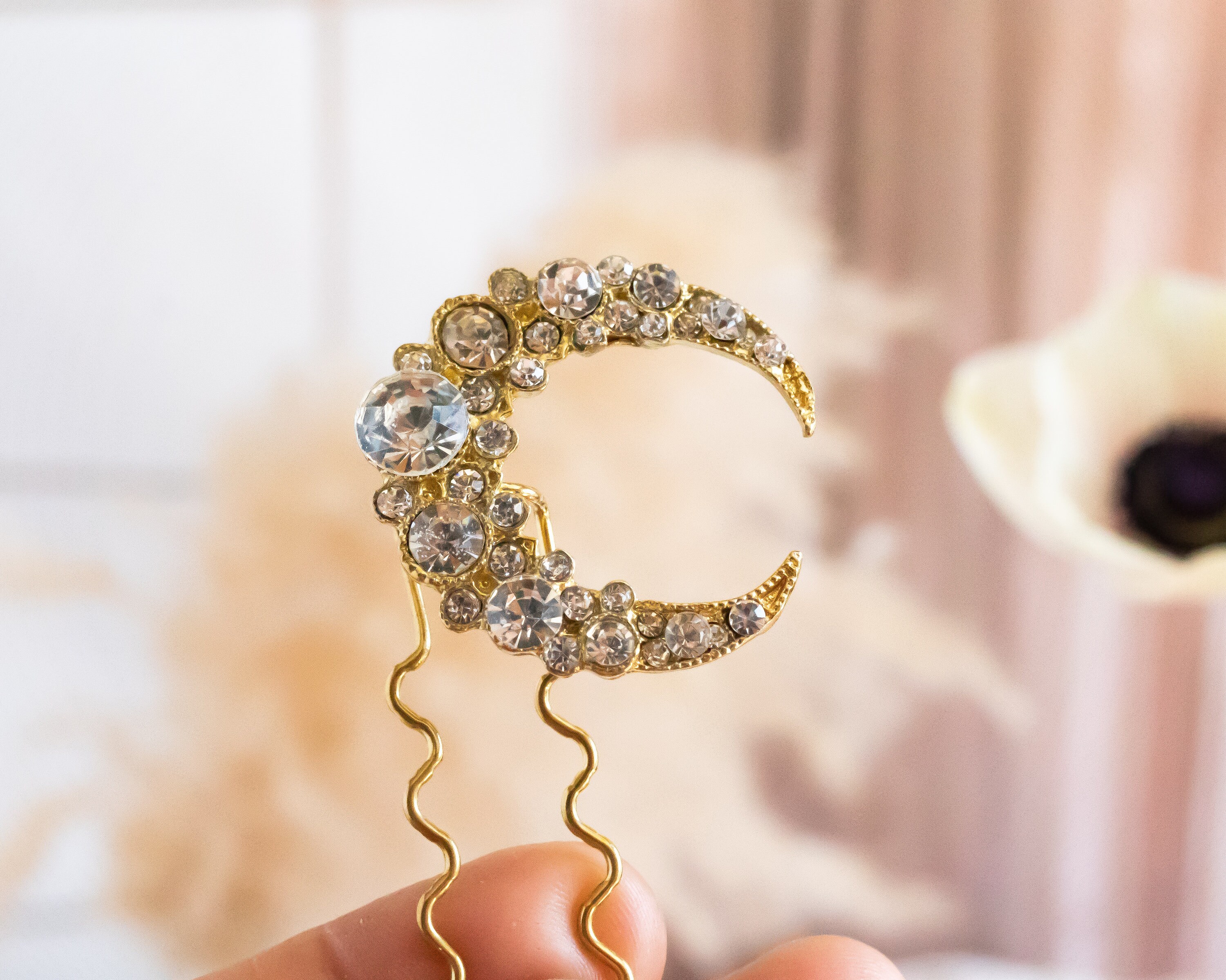 Gold Rhinestone Hair Clip Set with Pisces & Celestial Motifs Celestial Star Gold Hair Pins: Rhinestone Wedding Hair  main image 3