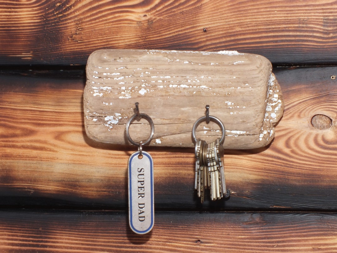 Minimalist Driftwood Key / Leash Holder With Barnacles - Etsy
