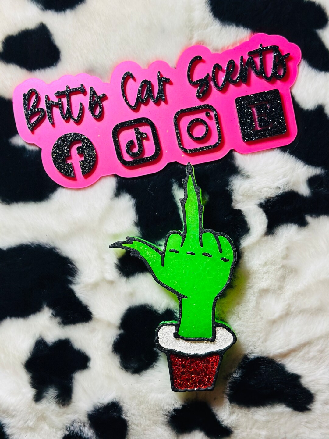 Middle Finger Car Rim Green Man Middle Finger Car Freshie - Etsy