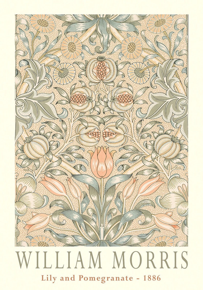 K&ouml;nnte beinhalten: Eine Vintage-Illustration eines Blumenmusters mit Lilien und Granat&auml;pfeln in Gr&uuml;n-, Rosa- und Beiget&ouml;nen. Der Text "WILLIAM MORRIS Lily and Pomegranate - 1886" befindet sich am unteren Rand des Bildes.