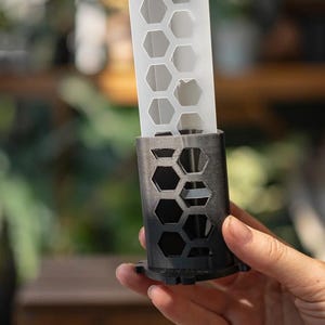 3D-Printed Moss Pole Anchor - Support for Monstera, Philodendron & Climbing Plants, compatible with PlantScraper Moss Poles and Aroid Pots
