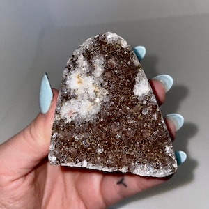 Uruguay Red Amethyst cut base 192g