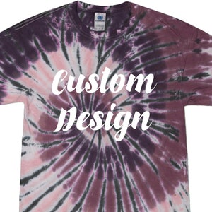 Koszulka z nadrukiem tie-dye na zamówienie, spersonalizowany prezent, spersonalizowana koszulka na wiosnę lato jesień zima, pasująca do grupy, koszulka tie-dye na dzień matki i ojca