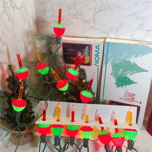 ONE REMAINING Box of Colorful Noma 7 Bubble Lite Set in Original Box, 1980&#39;s Indoor Christmas Lights, Vintage Bubbling Lights, Noma Lites