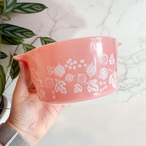 Vintage Pink Gooseberry Pyrex 473 1 QT with NO LID, Vintage Pink Pyrex 473, Vintage Gooseberry Pyrex, Retro Pink Kitchen, Pyrex Gooseberry