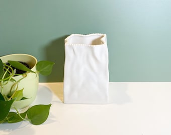 1960s Italian White Paper Bag Vase by Mancer for Domain, Italian Papersack Vase, White Crumpled Bag Vase, Vintage Mancer Pottery, Lunch Sack