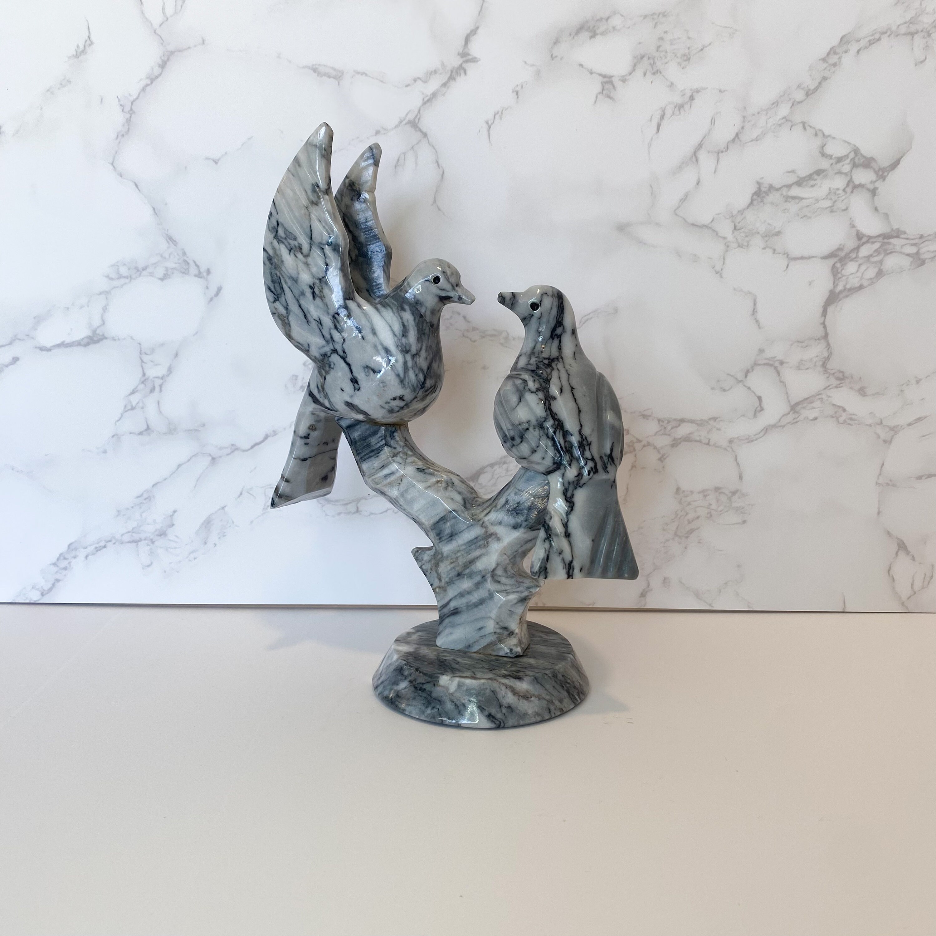ishod marble dove