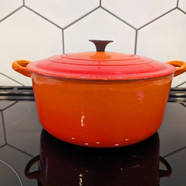 Vintage Le Creuset Cast Iron Enamel E Dutch Oven Pot Flame Orange Ribbed Bottom