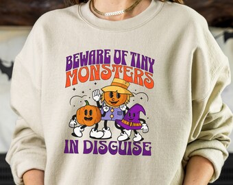 Retro Halloween sweatshirt, Halloween easy costume, Funny mom Halloween sweater, Kindergarten teacher Halloween, First grade teacher