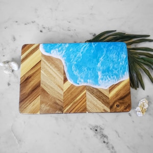 Ocean Wave Charcuterie Board epoxy resin art Ocean Cutting Board Resin Epoxy Board Ocean Epoxied Charcuterie Board Ocean Art Beach decor