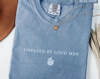 Impasible ante los hombres ruidosos, inspirado en el gobernador de Maine Mills, camiseta antipatriarcal, resiste la protesta, camiseta sutil FDT, colores cómodos de justicia social®