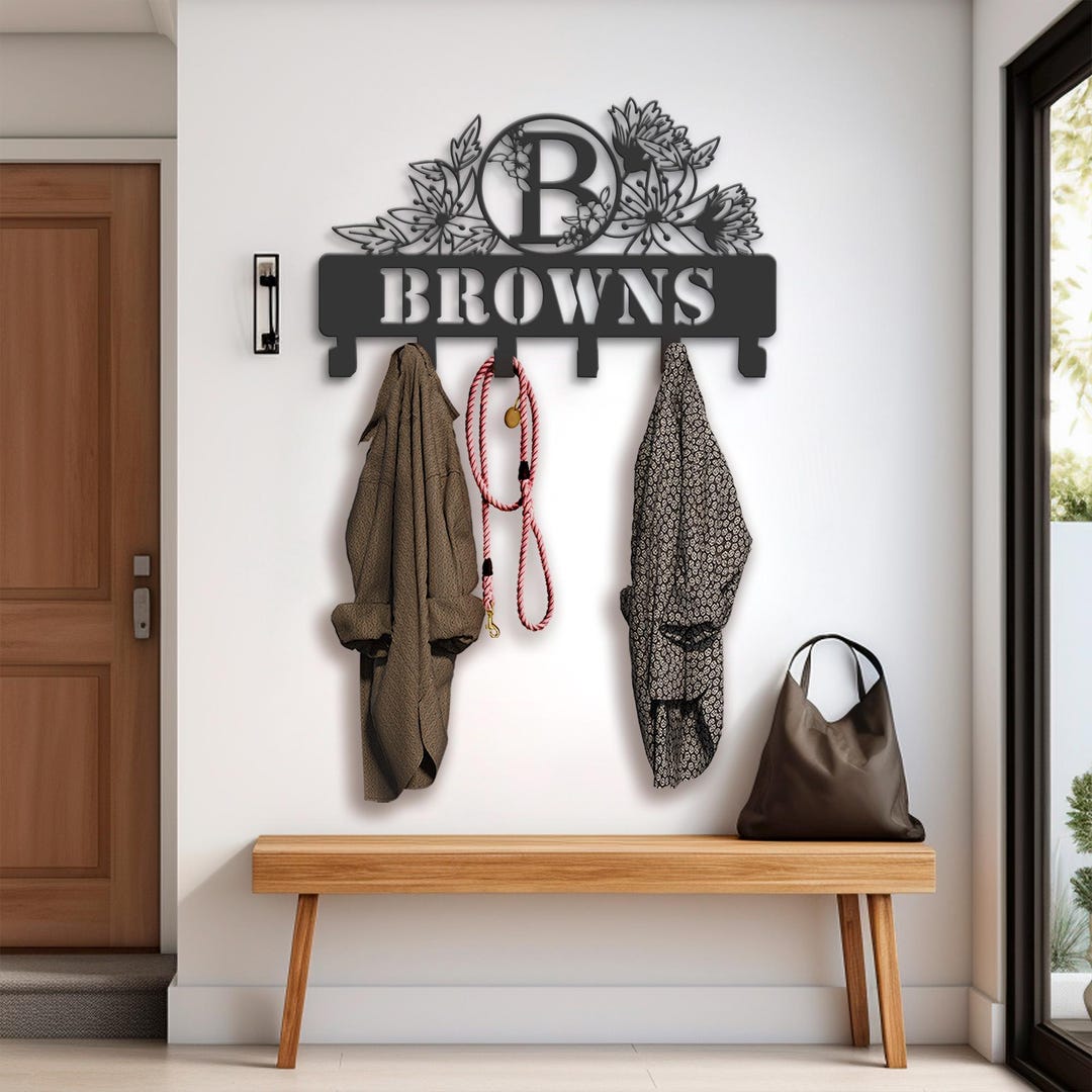 Personalized Metal Family Name Coat Rack, Leash & Keys Holder - Etsy