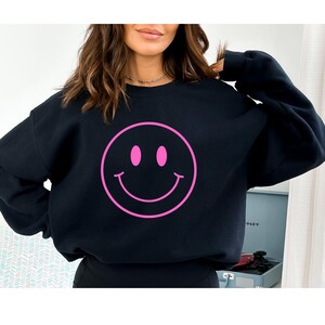 Smile Face Sweatshirt, Smile Face Sweatshirt For Friends Birthday Gift, Smile Face Hoodie, Happy Sweatshirt For Men And Women, Gift for her