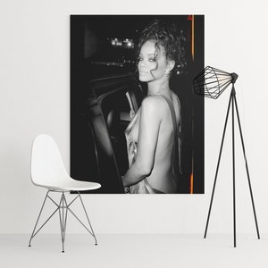 Rihanna Poster, Singer Poster, Vintage Poster, Fashion Art, Rihanna Fan Gift, Rihanna Party Illustration Wall Art Print - Digital Download