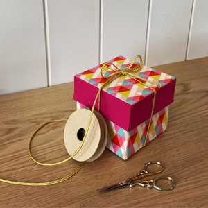 Pheobe Dearest - EPP Gift Box Pattern