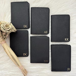 Capa de passaporte personalizada, etiqueta de bagagem personalizada, porta-passaporte de couro Saffiano, conjunto de presente de viagem, presente para madrinhas, presentes para combinar com a família