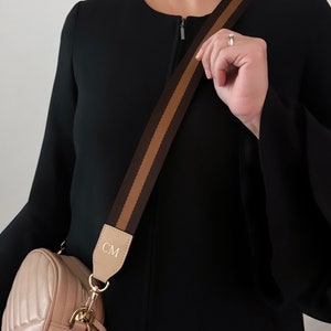 Bandoulière Initiale |  Sangle de guitare personnalisée, Sangle réglable dans les tons marron, Sangles minimalistes de couleurs unies, Sangle en nylon
