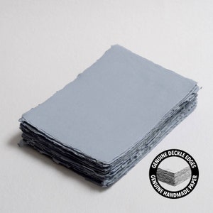 8,3" x 11,7" (A4) 300 g/m², carta con bordo deckle blu polveroso // carta di cotone, carta per inviti, matrimonio d'arte, carta per calligrafia