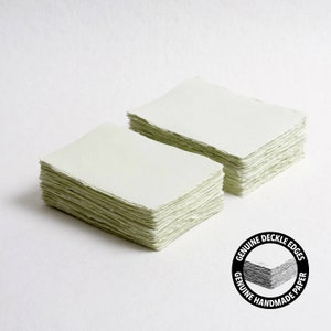 4,875" x 3,5" (4 barre) 200 g/m², carta con bordo deckle verde salvia // carta di cotone, carta per inviti, matrimonio d'arte, carta per calligrafia