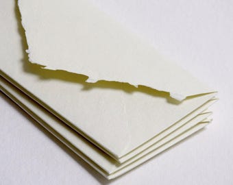 3,375" x 7,5" (Sobre de regalo), Sobres de algodón marfil hechos a mano con borde irregular // Sobres para invitaciones, Bodas de bellas artes, Sobres de boda