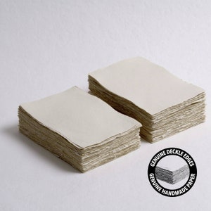 4,1” x 5,8” (A6) 300 g/m², carta con bordo sabbia chiaro, carta cotone, carta per inviti, nozze d’arte, carta per calligrafia