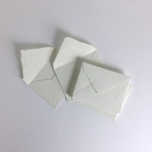 4,5" x 6,4" (C6), Ivory Deckle Edge Enveloppen // Uitnodigingsenveloppen, Katoenen enveloppen, Fine Art Wedding, Trouwenveloppen